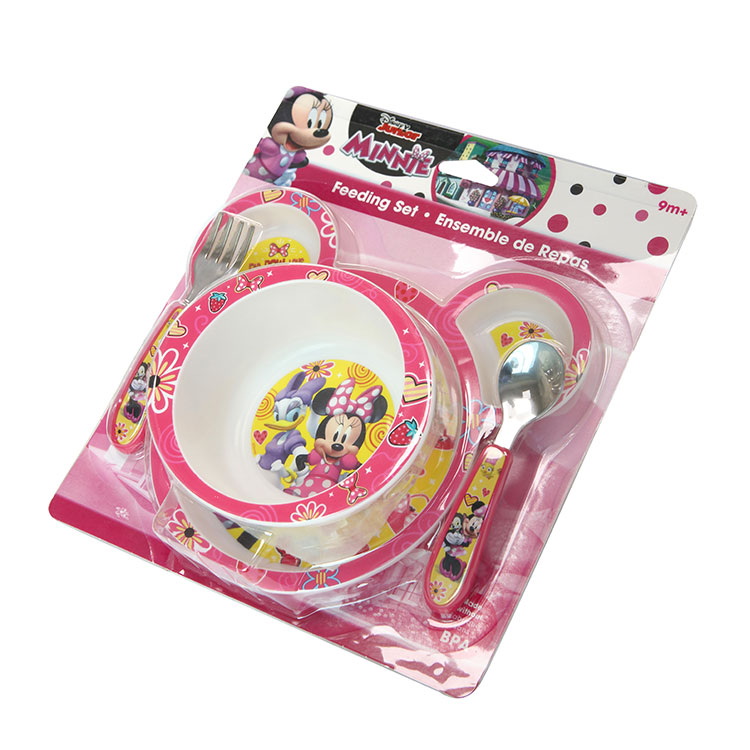 How Does Using a Children's Dish Set Promote Independence