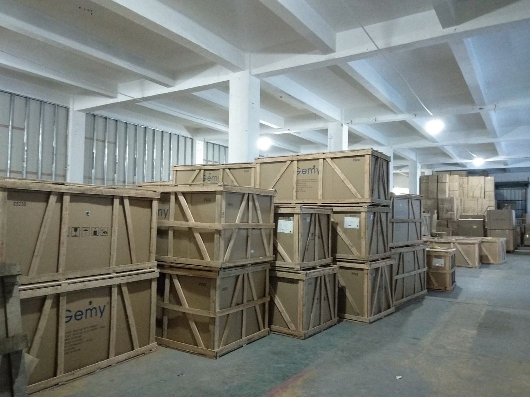 Gemy Special New Design Hot Tub Top Shower Massage Bubble Jacuzzi Bathtub