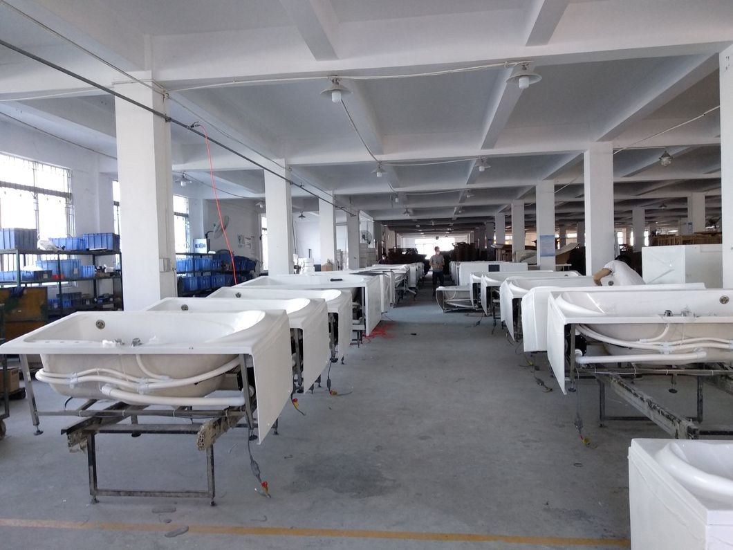 Gemy Special New Design Hot Tub Top Shower Massage Bubble Jacuzzi Bathtub