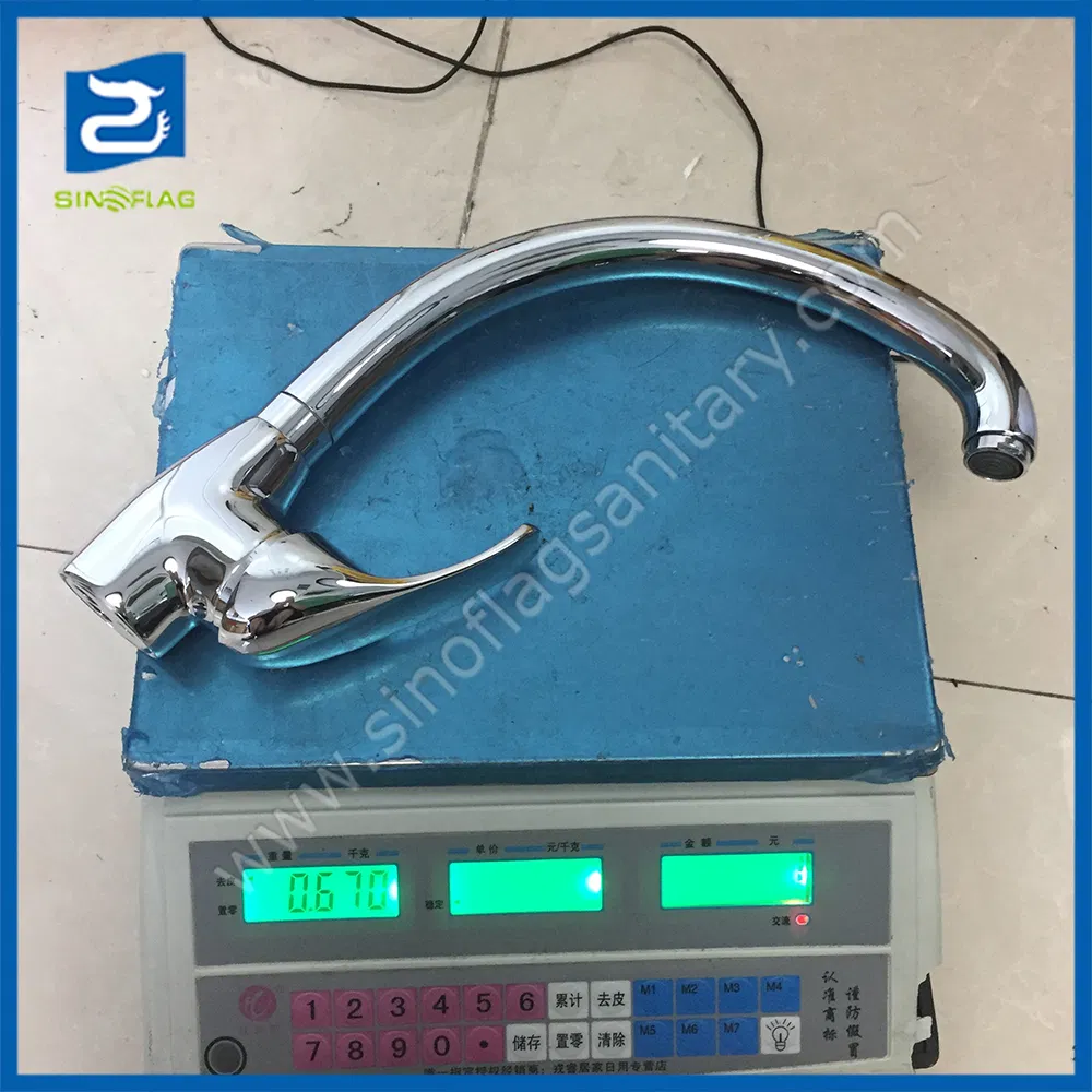 Popular Ce Brass Mixer Sanitary Water Tap Kitchen Sink Hot & Cold Faucet
