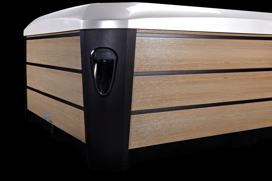 Sunrans Whirlpool Massage Outdoor 6 Person Balboa SPA Hot Tub