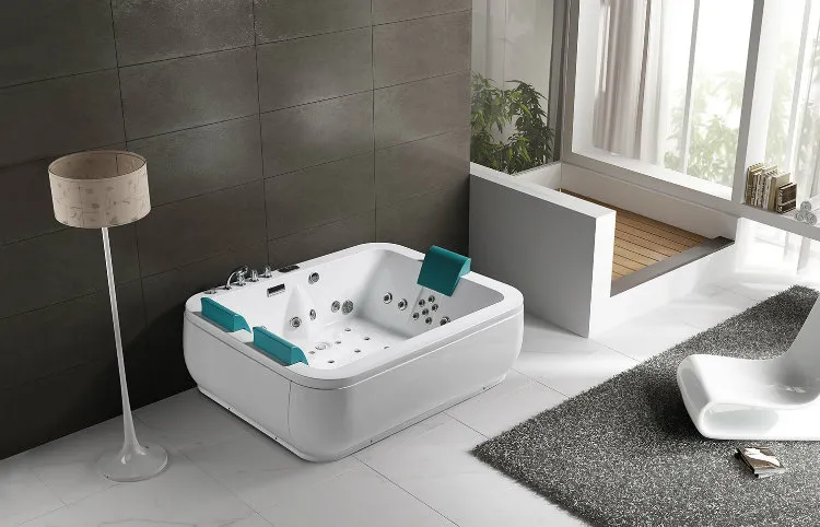 WOMA 3 Person Big Size Hot Sale Ce Certificate Hydro Massage Jacuzzi Bathtub (Q363)