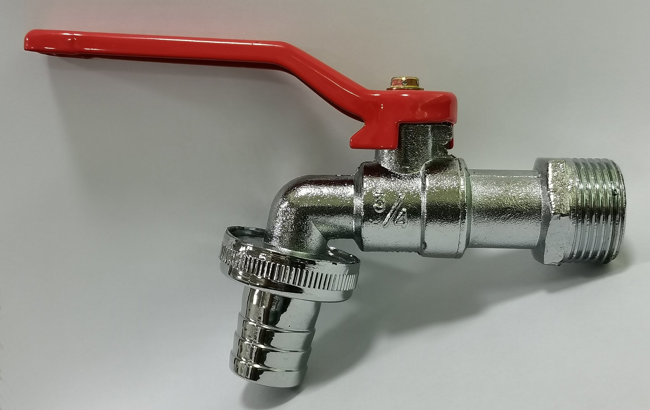Zinc Alloy Chrome Plated Garden Water Tap Outdooor Bibcock 3/4